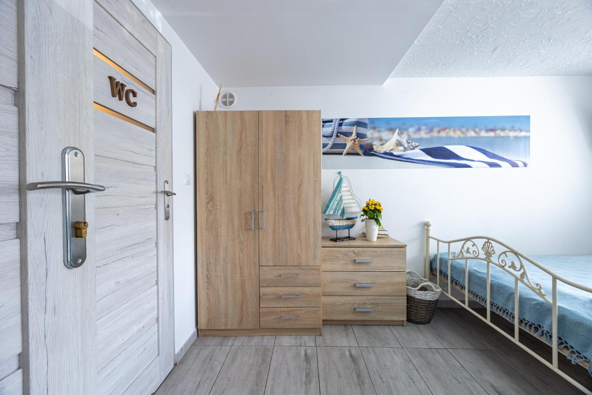 Apartamenty I Pokoje Blisko Morza Gryfa Pomorskiego 54 Miedzyzdroje Esterno foto