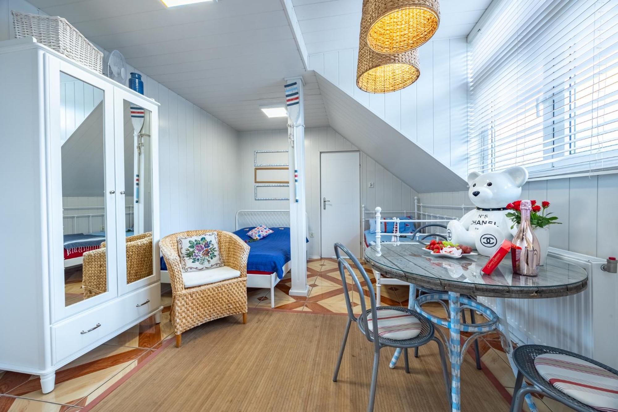 Apartamenty I Pokoje Blisko Morza Gryfa Pomorskiego 54 Miedzyzdroje Esterno foto